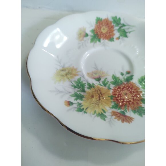 Royal Albert Tea Lyric Shape Cup & Saucer Friendship Series "Chrysanthemum" - Picture 8 of 13